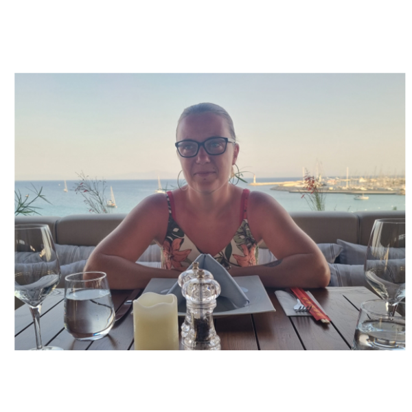 Finance consultant Michèle