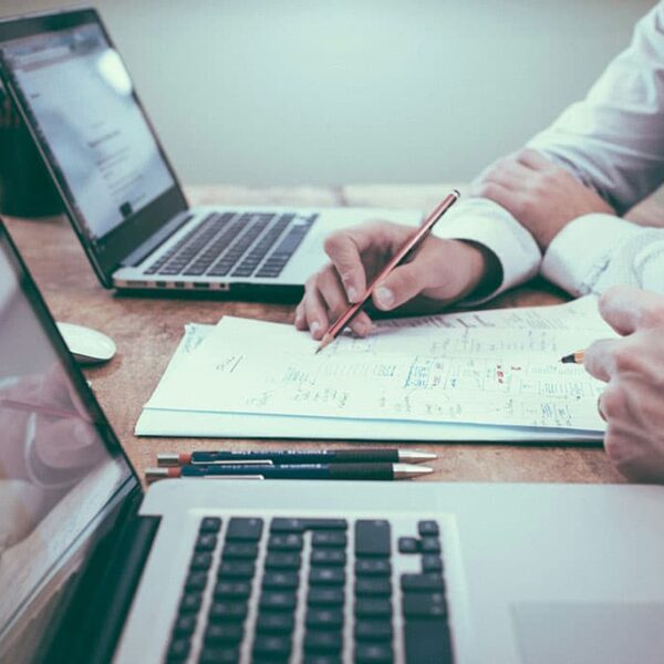 Wat is outsourcing