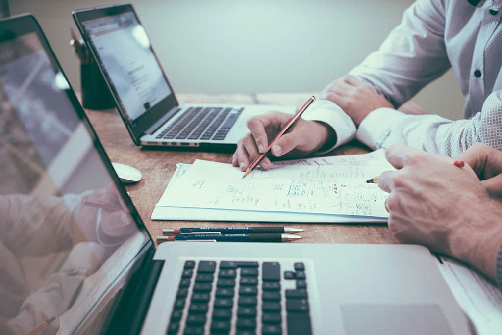 Wat is outsourcing