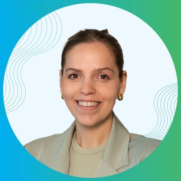 finance consultant Sebnem