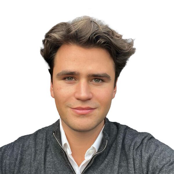 Junior Finance Consultant